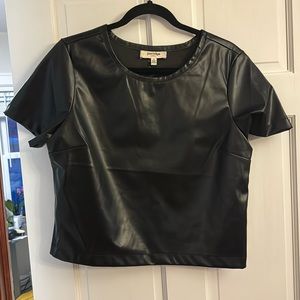 Porridge faux leather top